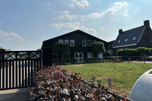 Bedrijfsruimte Stakenbergweg 103 Elspeet