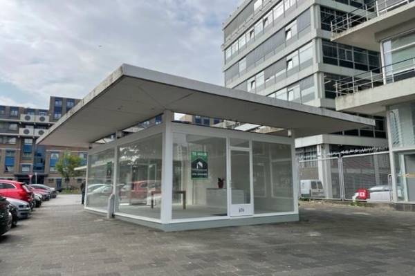 Winkelruimte Strevelsweg 678 Rotterdam