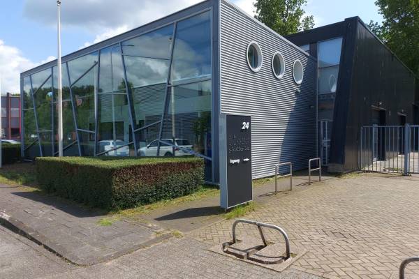 Bedrijfsruimte Pieter Lieftinckweg 24 Zaandam