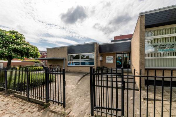 Bedrijfsruimte van Karnebeekpad 5 Zwijndrecht