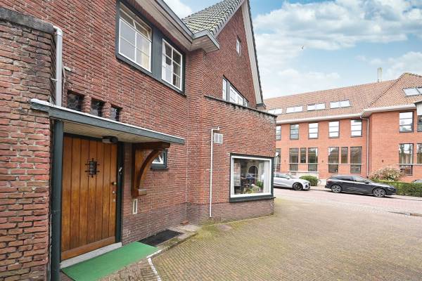 Winkelruimte Schoutenbosje 8 Laren (NH)