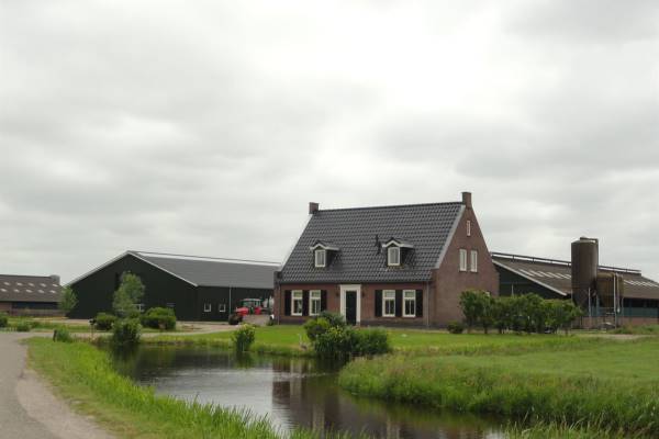 Agrarisch bedrijf Achterland 17 Groot-Ammers