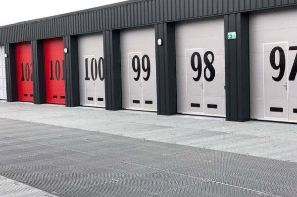 Bedrijfsruimte Omweg 38 Assendelft
