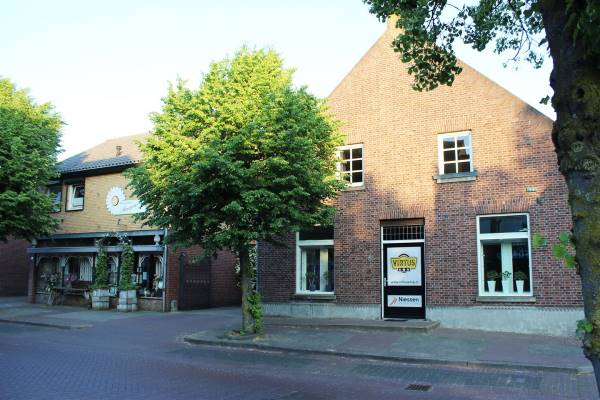Winkelruimte Dorpsstraat 8b Roggel