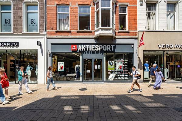 Winkelruimte Heuvelstraat 79 Tilburg