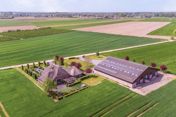 Agrarisch bedrijf De Woerd 3B Maurik