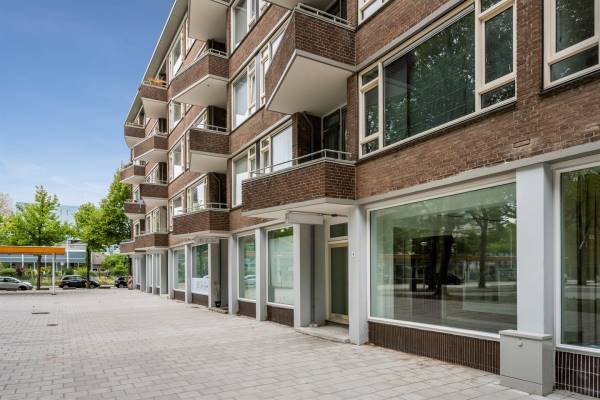 Winkelruimte Abraham Staalmanplein 4 Amsterdam