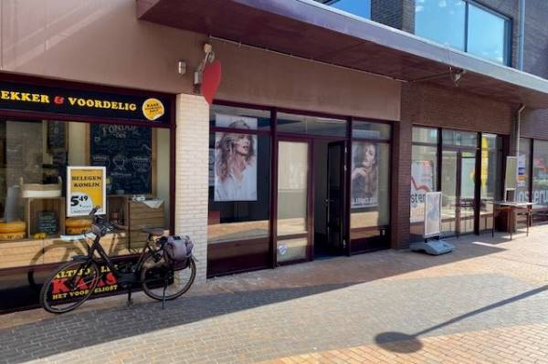 Winkelruimte Stipepassage 4 Oosterwolde (FR)