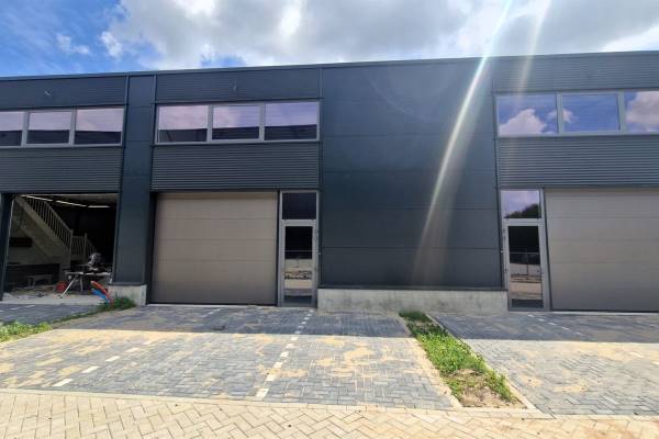 Bedrijfsruimte Koningsbeltweg 74G Almere