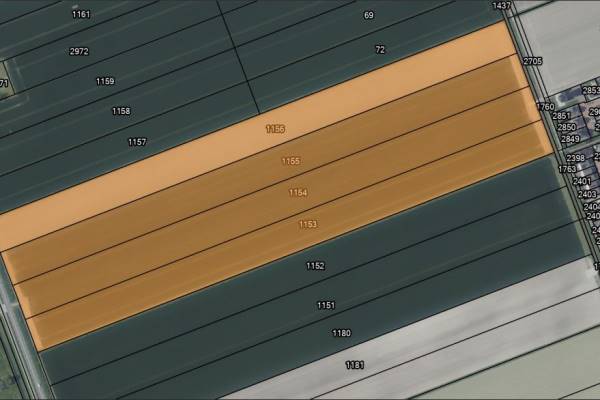 Agrarische grond Dorpsstraat Zevenhoven