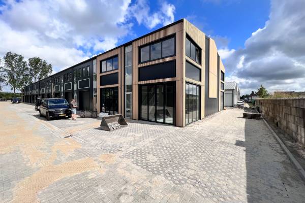 Bedrijfsruimte Raasdorperweg 152P Lijnden