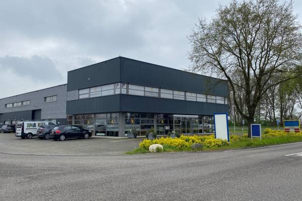 Bedrijfsruimte De Flammert 1002F - H Bergen (LI)