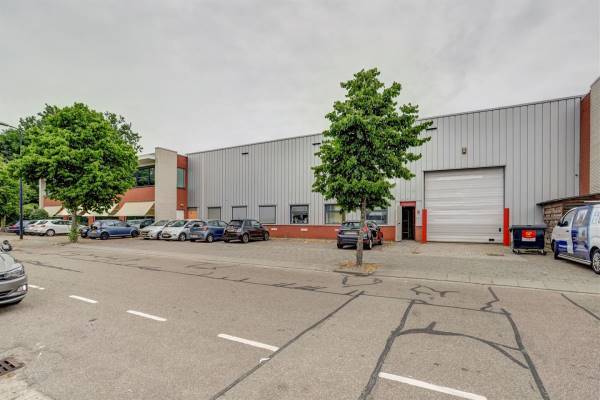 Bedrijfsruimte Cort van der Lindenstr 1 Rijswijk (ZH)