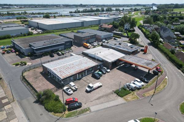 Bedrijfsruimte Nijverheidsweg 77 Hendrik-Ido-Ambacht
