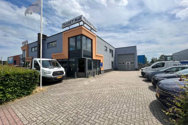 Bedrijfsruimte Nikolaus Ottostraat 14 Zwolle
