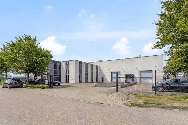 Bedrijfsruimte Kortakker 10 Veen