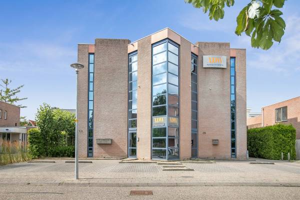 Kantoorruimte Planetenveld 25 Zeewolde