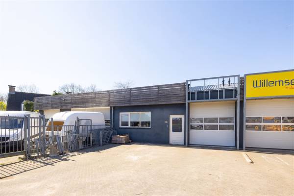 Bedrijfsruimte L.J. Costerstraat 5b Heino