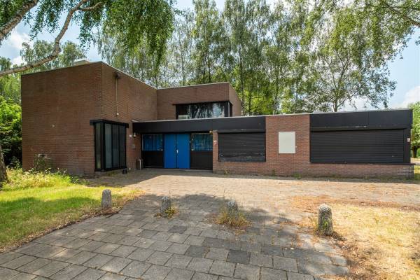 Maatschappelijk vastgoed Nieuwemeer 101 Rotterdam