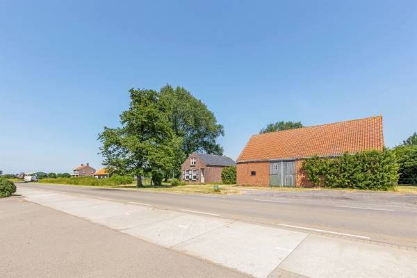 Agrarisch bedrijf Korenweg 26 Lewedorp