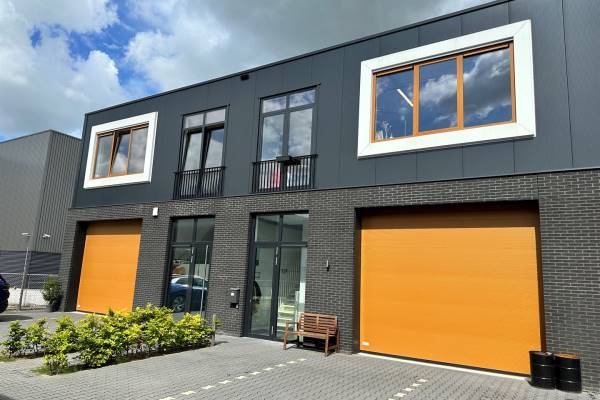 Bedrijfsruimte Lichtschip 75K Houten