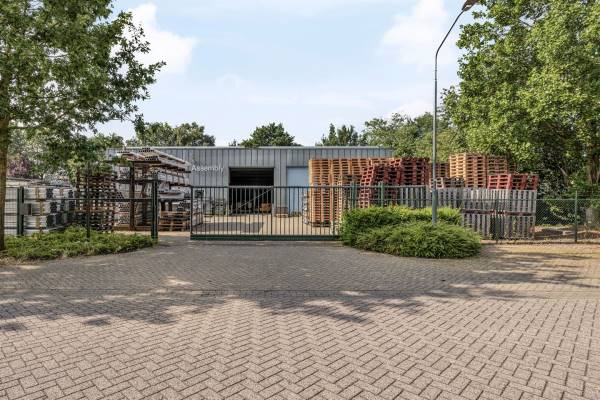 Bedrijfsruimte Amer 27 Gemert