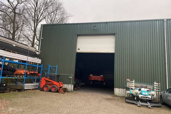 Bedrijfsruimte Hondsdijk 1 Escharen