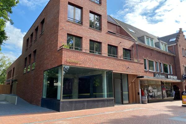 Winkelruimte Kerkstraat 21 Haren (GR)