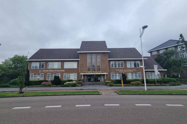 Kantoorruimte Middenweg 168 Den Helder