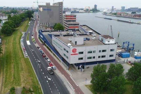 Bedrijfsruimte . Rotterdam