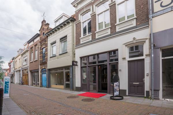 Horecagelegenheid Weerstraat 23 Tiel
