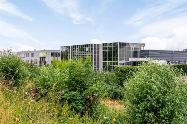 Bedrijfsruimte Elftweg 12 Raamsdonksveer