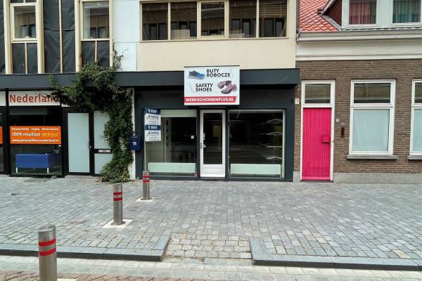 Winkelruimte Van der Rijtstraat 11 Bergen op Zoom