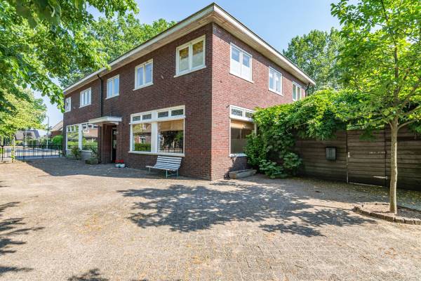 Bedrijfsruimte Butzelaarstraat 1A Luttenberg