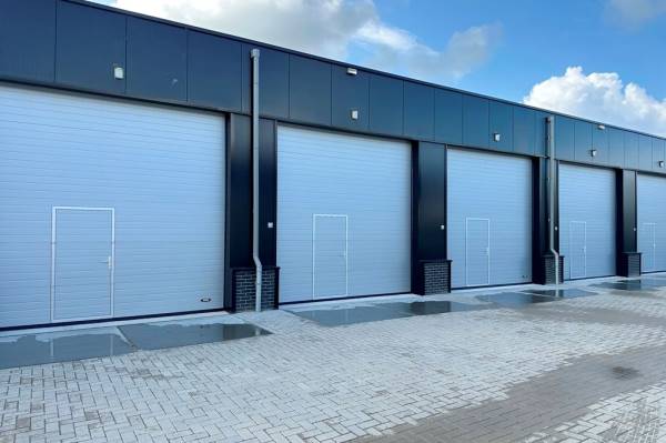 Bedrijfsruimte Koperslagersweg 17 A 18 Den Helder