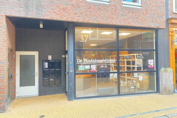 Winkelruimte Folkingestraat 37 Groningen