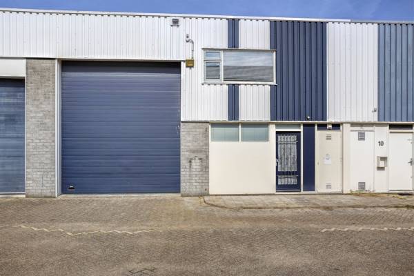 Bedrijfsruimte Christiaan Huygensstraat 12 Strijen