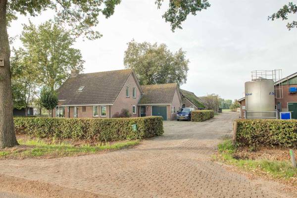 Agrarisch bedrijf Zelhorstweg 6 Vinkenbuurt