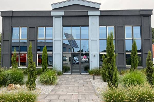 Kantoorruimte Saturnusweg 6 Brummen