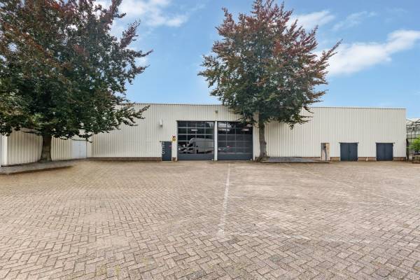 Bedrijfsruimte Nieuwe Hescheweg 11A-B Oss