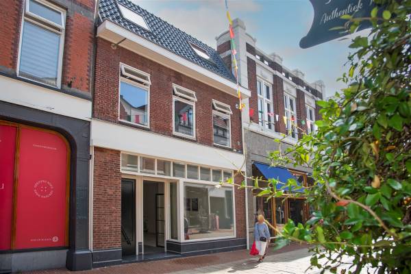 Winkelruimte Haverstraatpassage 18 Enschede