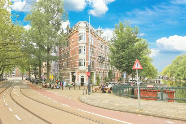 Winkelruimte Roetersstraat 2A Amsterdam