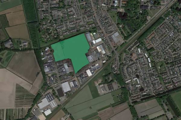 Verhard buitenterrein Industrieweg 10 Oudenbosch