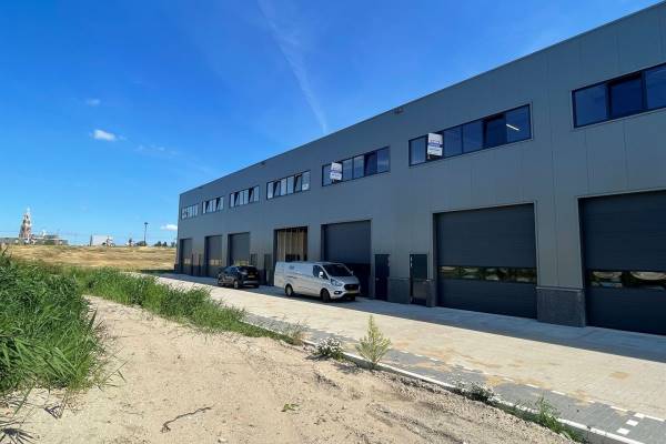 Bedrijfsruimte Govert van Wijnkade 39B Maassluis