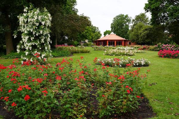Horecagelegenheid Parklaan 1A Winschoten