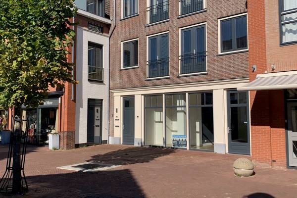 Winkelruimte Dorpsstraat 103 Nieuwkoop