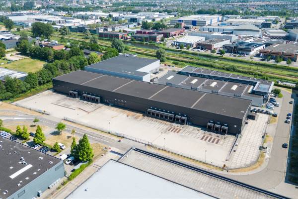 Bedrijfsruimte Distributieweg 17 Alphen aan den Rijn
