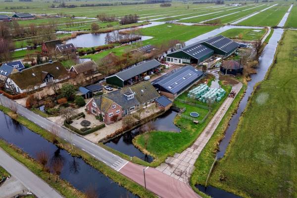 Agrarisch bedrijf Benedenkerkseweg 86 Stolwijk
