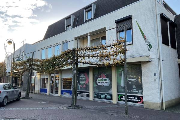 Winkelruimte Markt 22A Budel