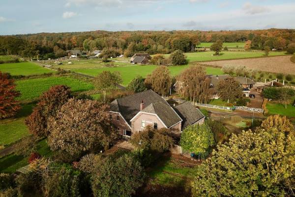 Agrarisch bedrijf Brinkweg 24 Rheden